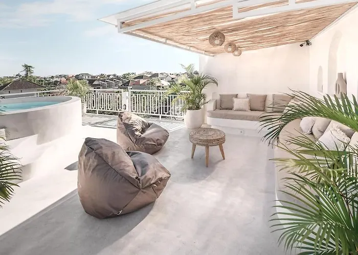 The Roof With Stunning View In Villa *